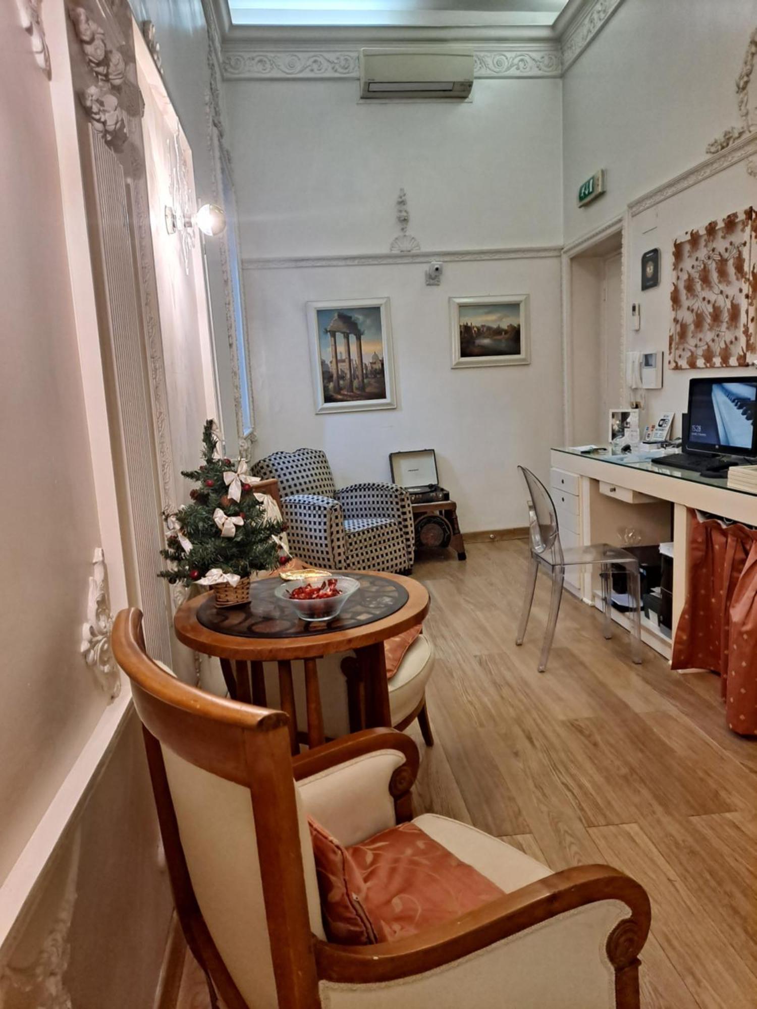 Suites Rome Extérieur photo